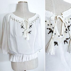 Guess White peasant blouse with Beading XS